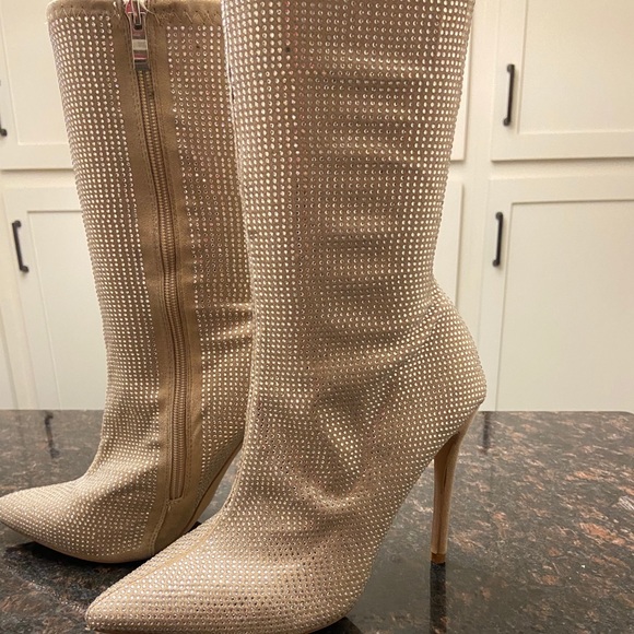 EGO Shoes - Mid calf heeled booties